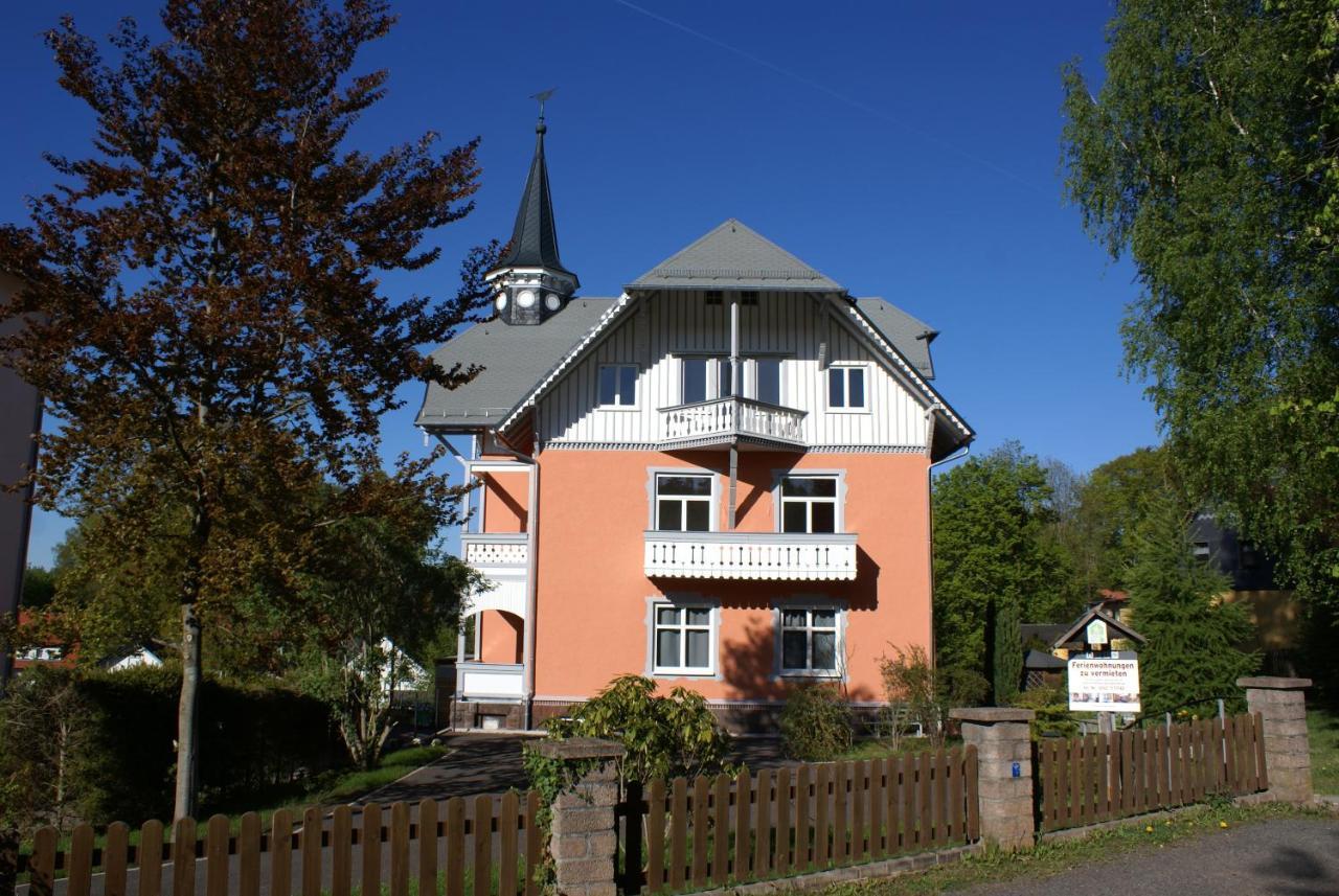 Moderne Ferienwohnung In Alter Villa Georgenthal  ภายนอก รูปภาพ