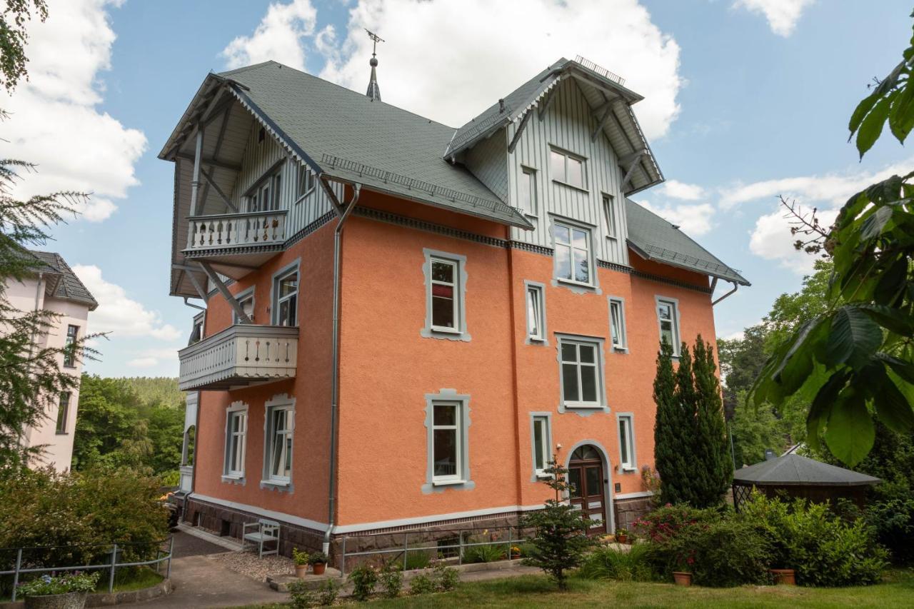 Moderne Ferienwohnung In Alter Villa Georgenthal  ภายนอก รูปภาพ